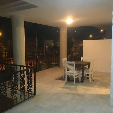 Gerence Butik Oda ve Kahvaltı Alaçatı