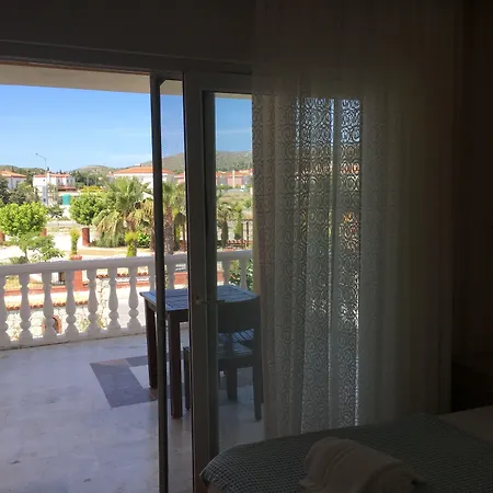 Gerence Butik Алачати