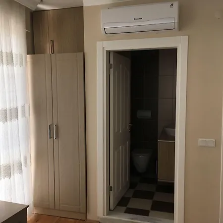 Bed & Breakfast Gerence Butik Alaçatı