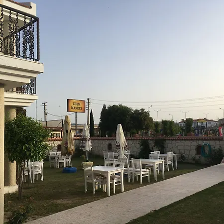 Bed & Breakfast Gerence Butik Alaçatı